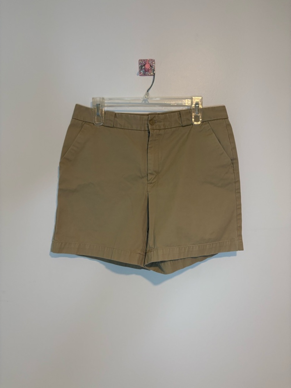 GAP Women's Classic Khaki Cotton Shorts